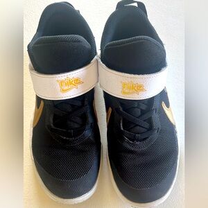 Nike basketball shoes